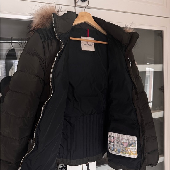 MONCLER Women's Black Puffer Jacket with Fur Trim - Picture 8 of 12